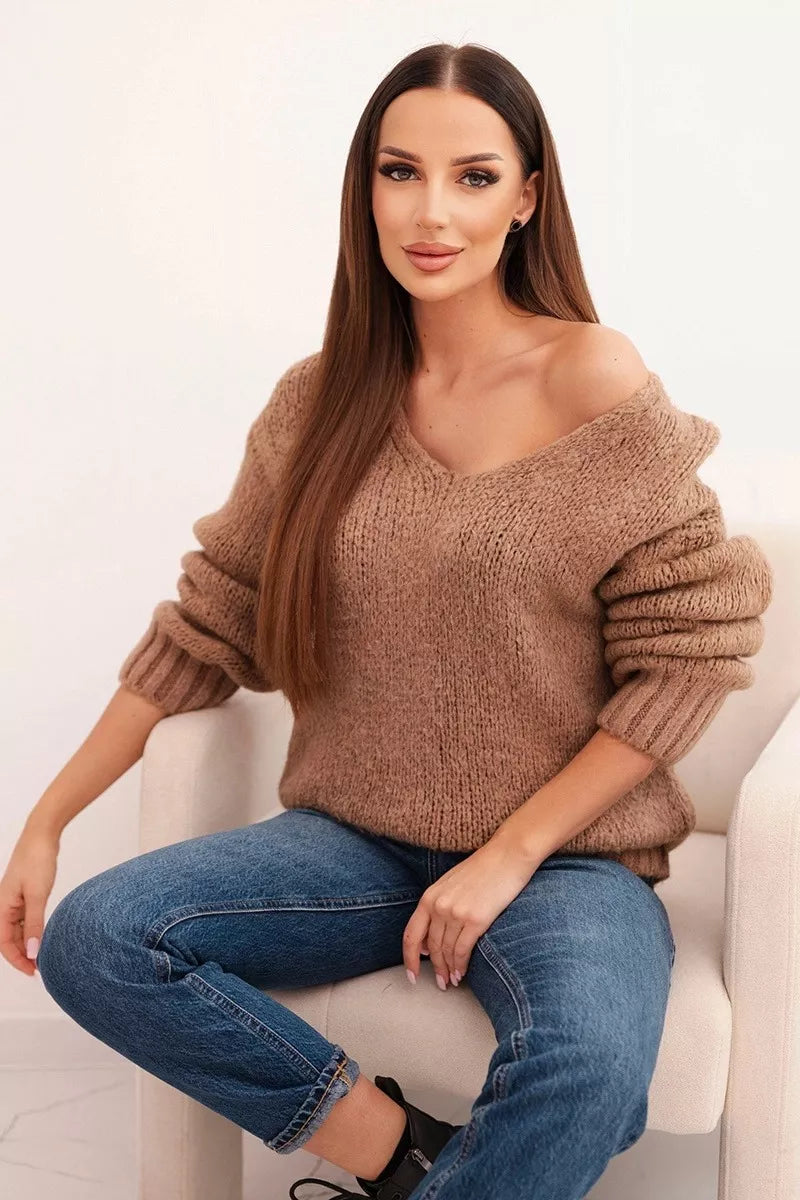 Moteriškas rudos spalvos megztinis Elin