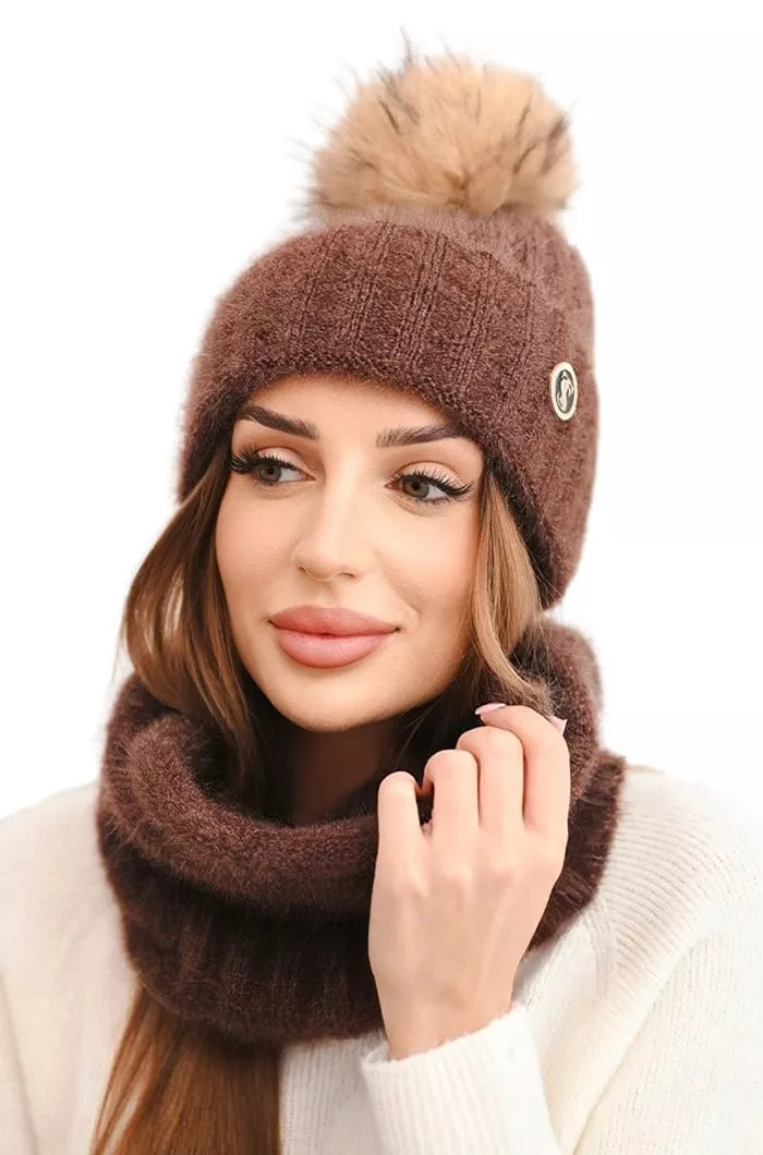 Women's brown hat and scarf Nora