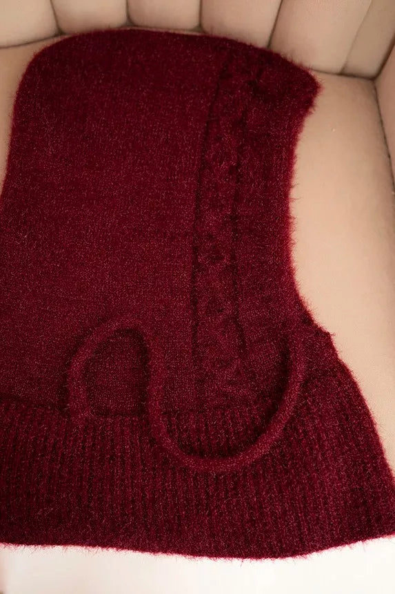 Women's burgundy hat Berlin