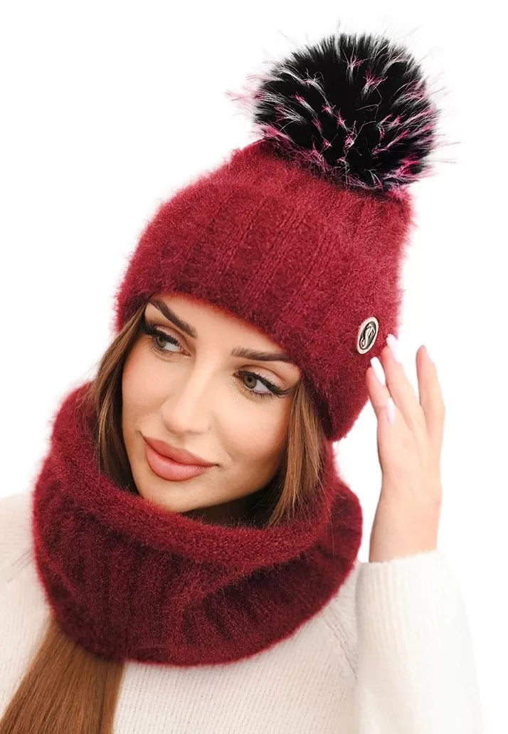 Women's burgundy hat and scarf Nora