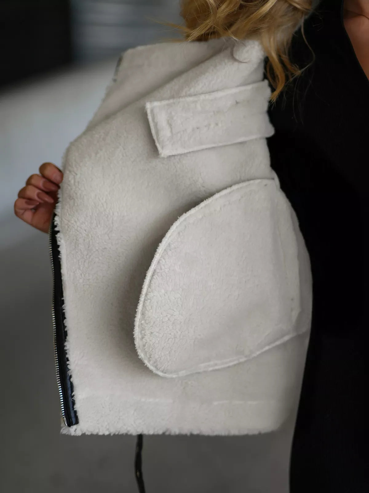 Women's black leather jacket with white fur Elen