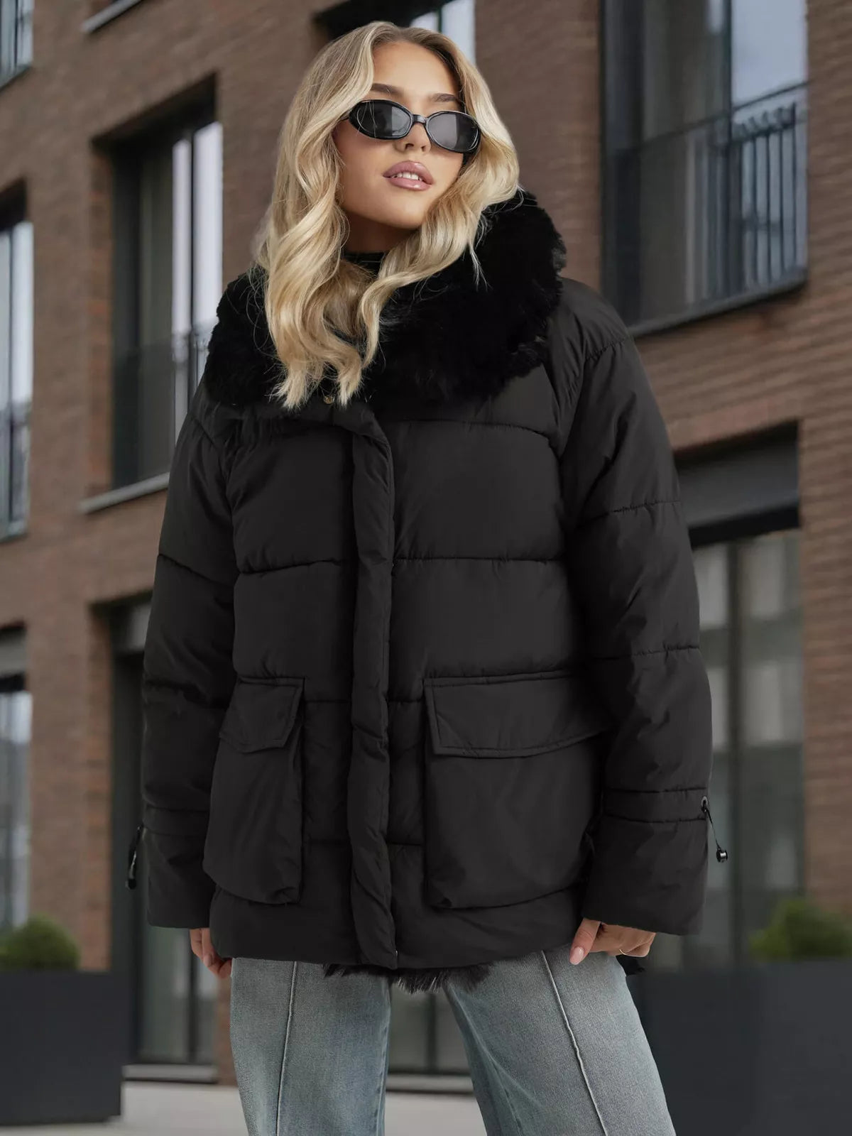 Women's black jacket with fur Sora