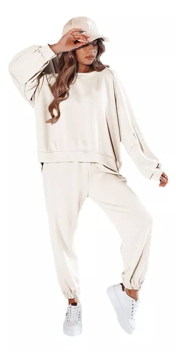 Women's white tracksuit Dresis
