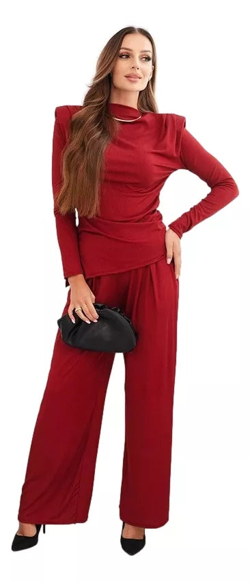 Women's burgundy-colored set Emit