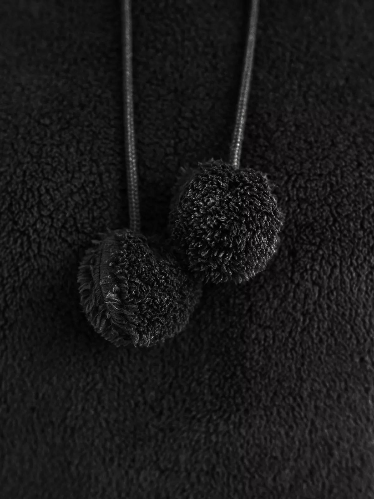 Women's black hoodie Nara