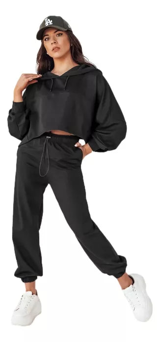 Women's black tracksuit Bistan