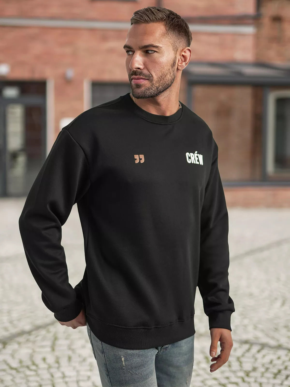 Men's black crew neck sweatshirt