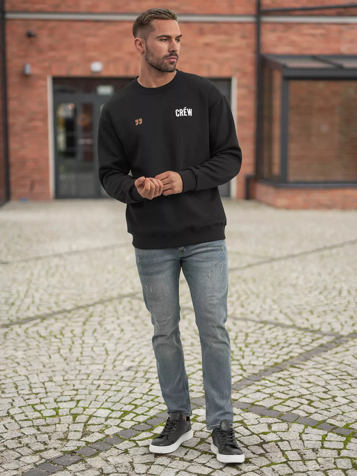 Men's black crew neck sweatshirt