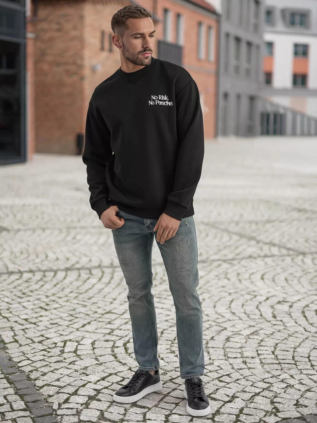 Men's black hoodie Risk
