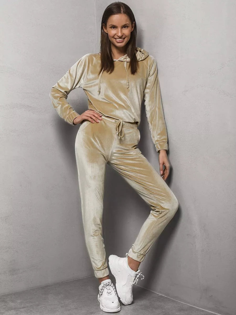 : Beige women's sports set Gabriel