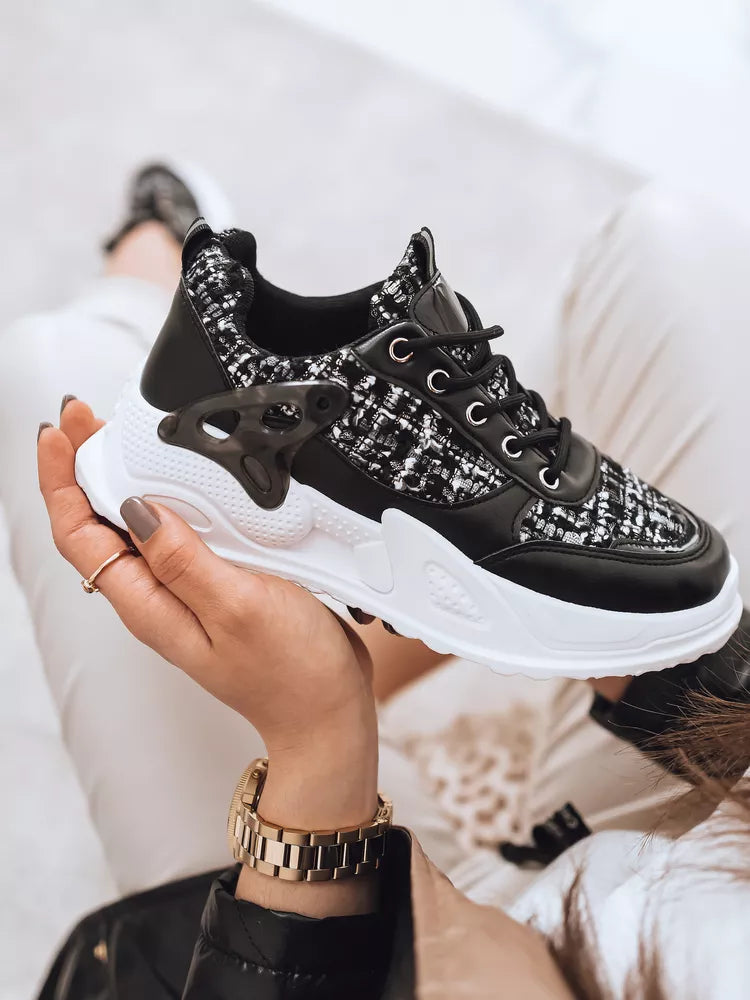 Women's black casual shoes Tega