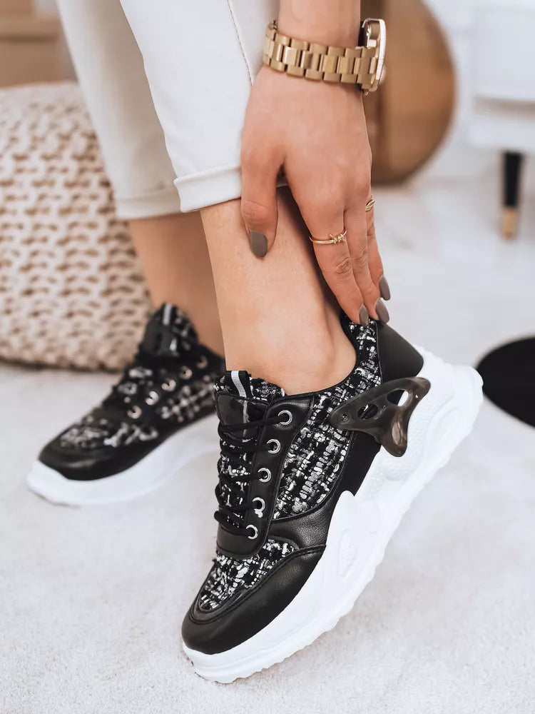 Women's black casual shoes Tega