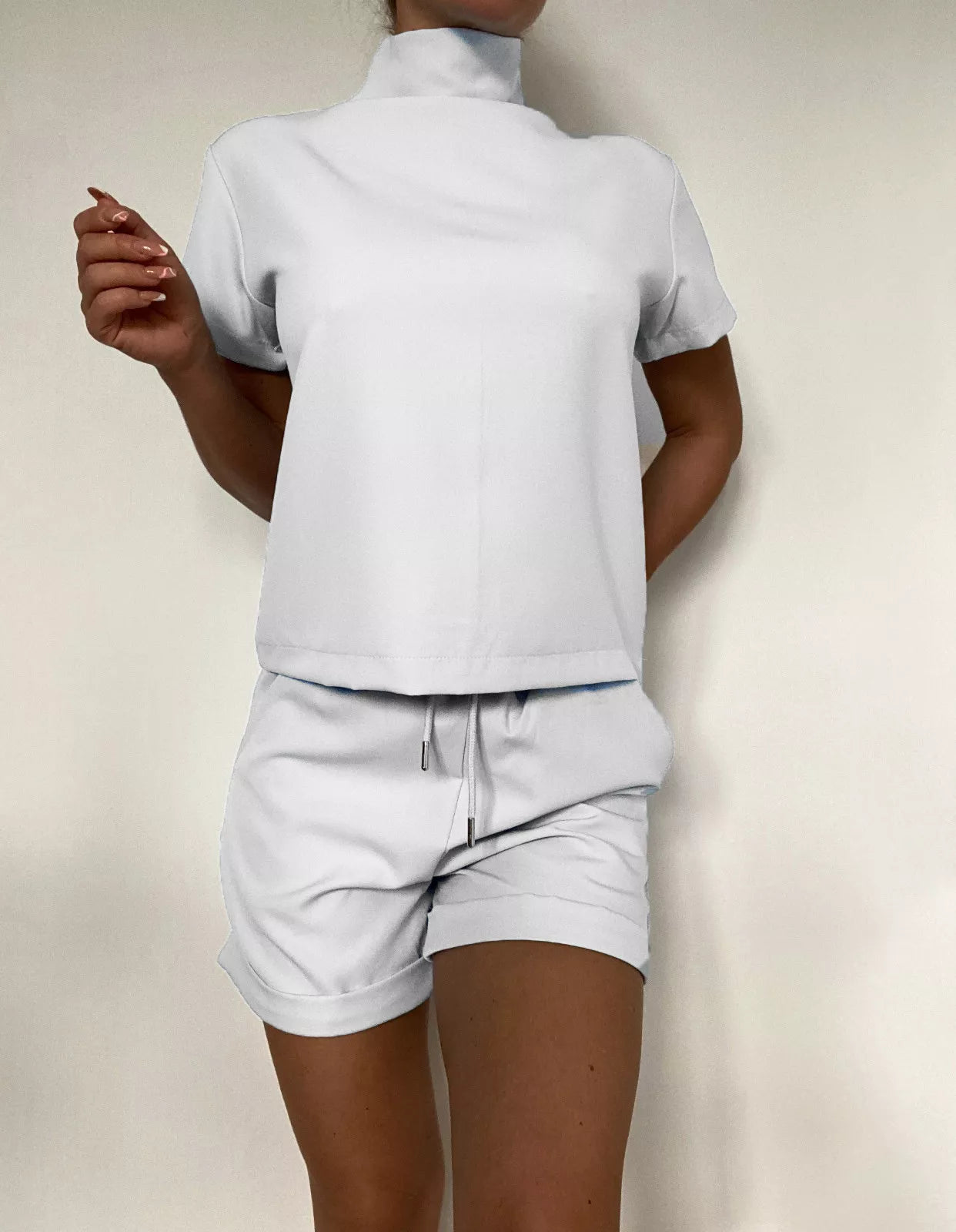 White women's set Felicia