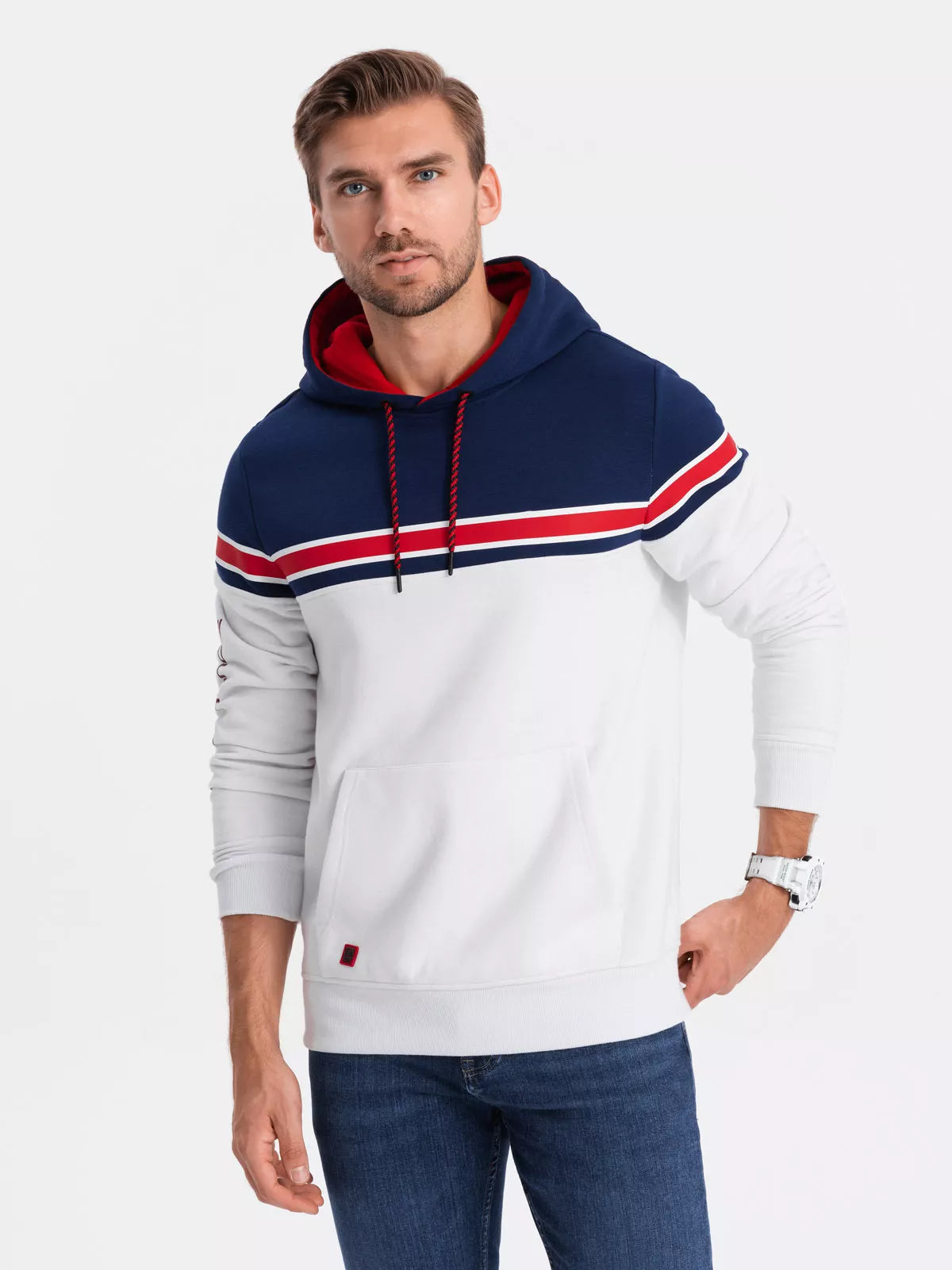 White sweatshirt with a hood Vona