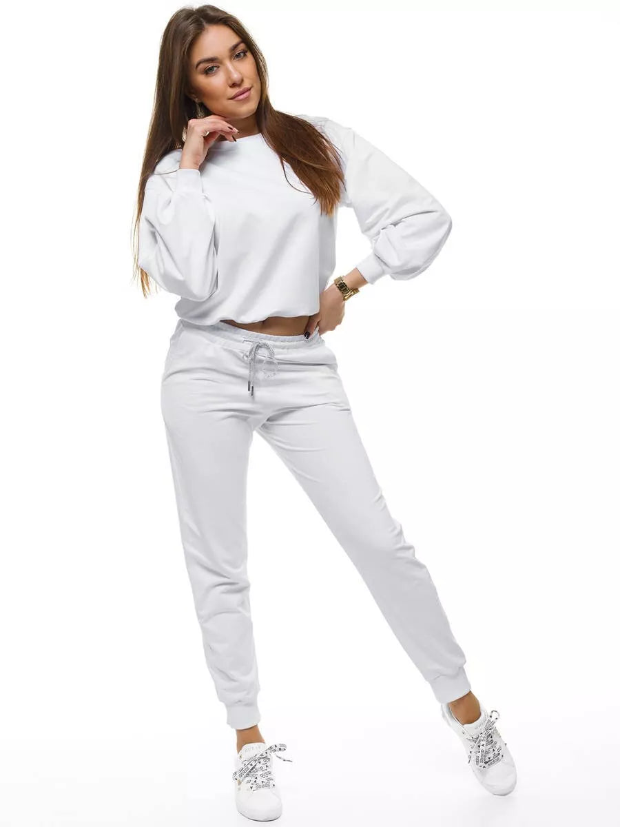 White women's sportswear set Kotri