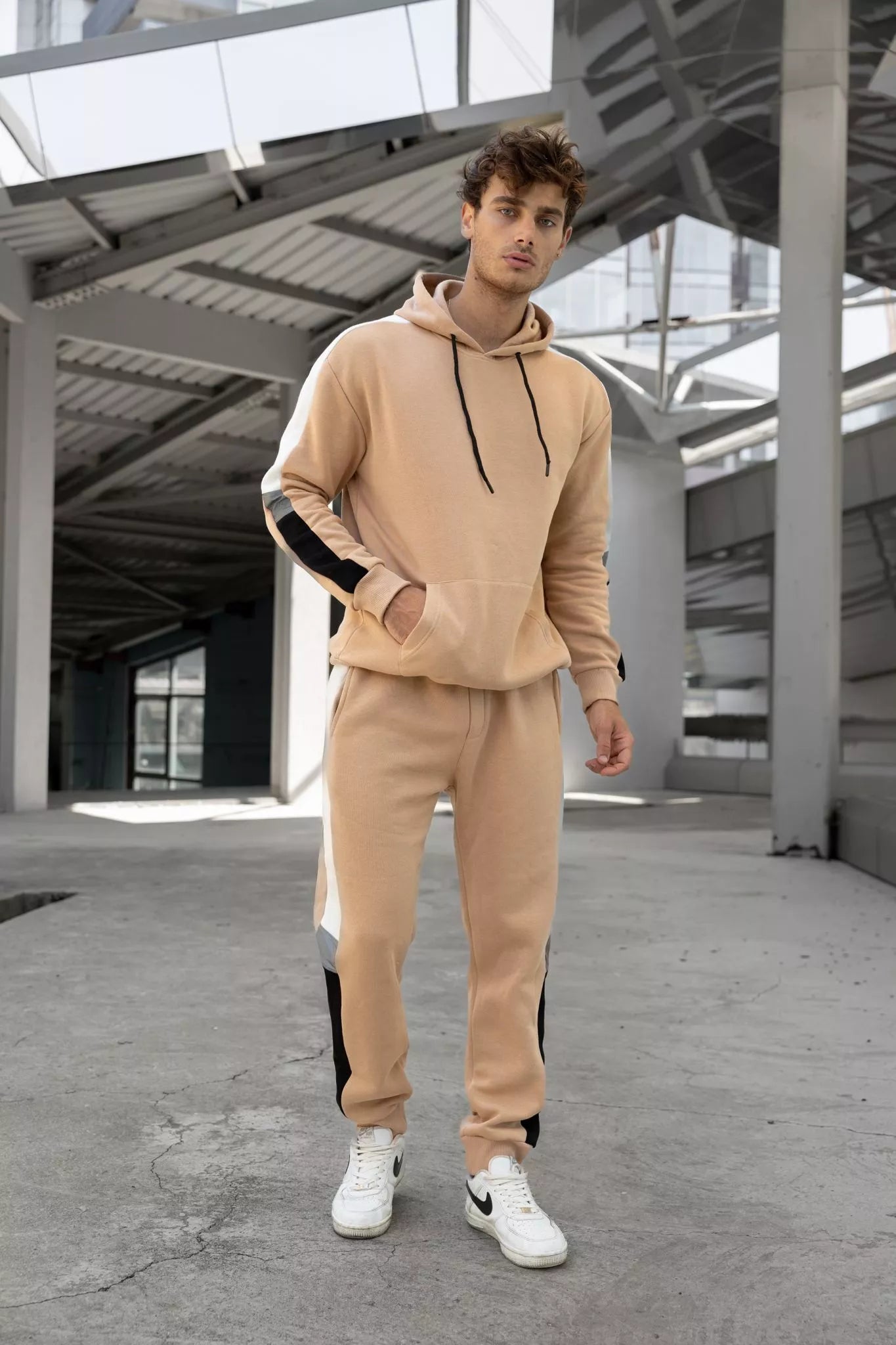 Sand-colored men's set with white Core stripe.