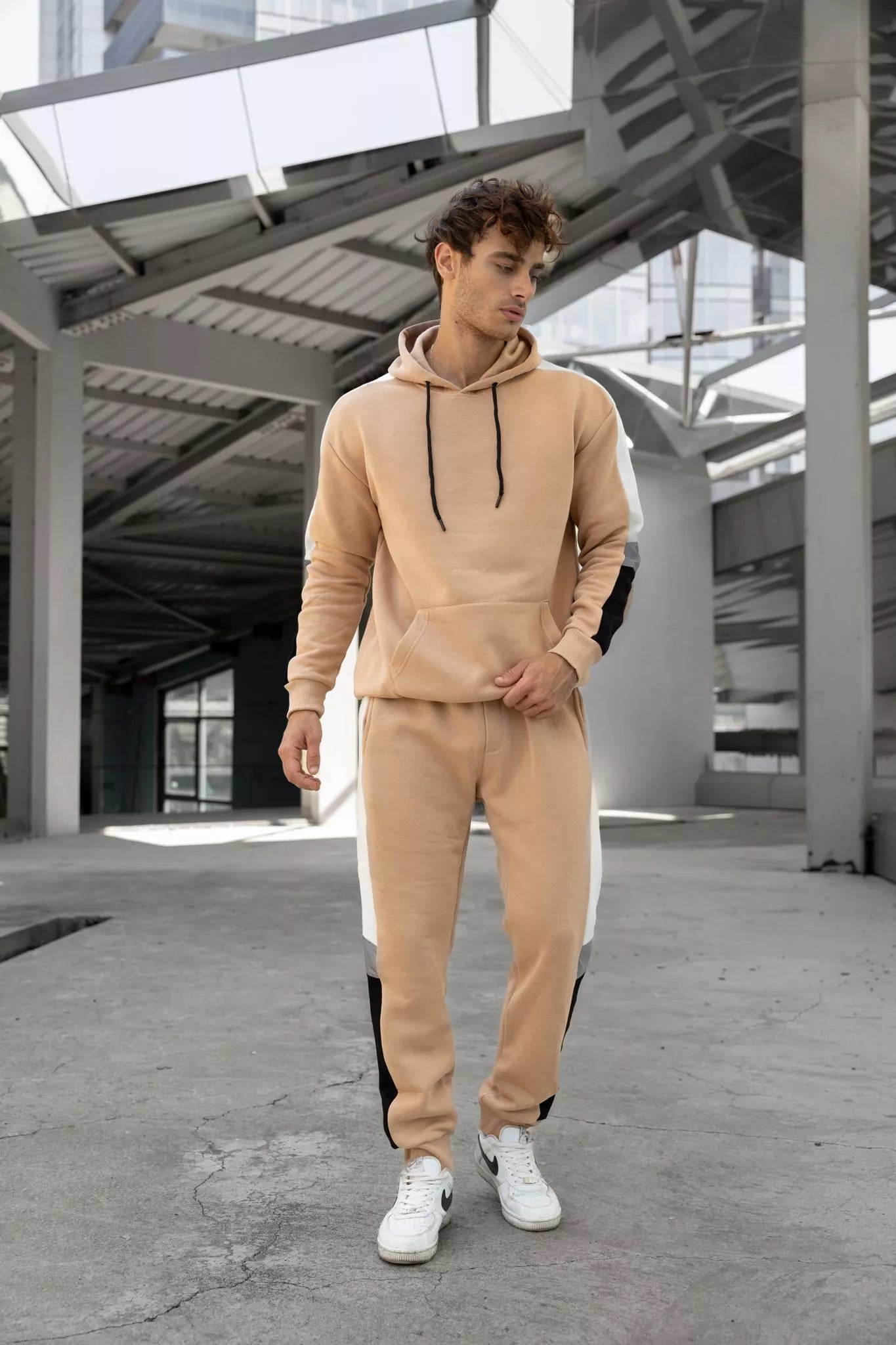 Sand-colored men's set with white Core stripe.