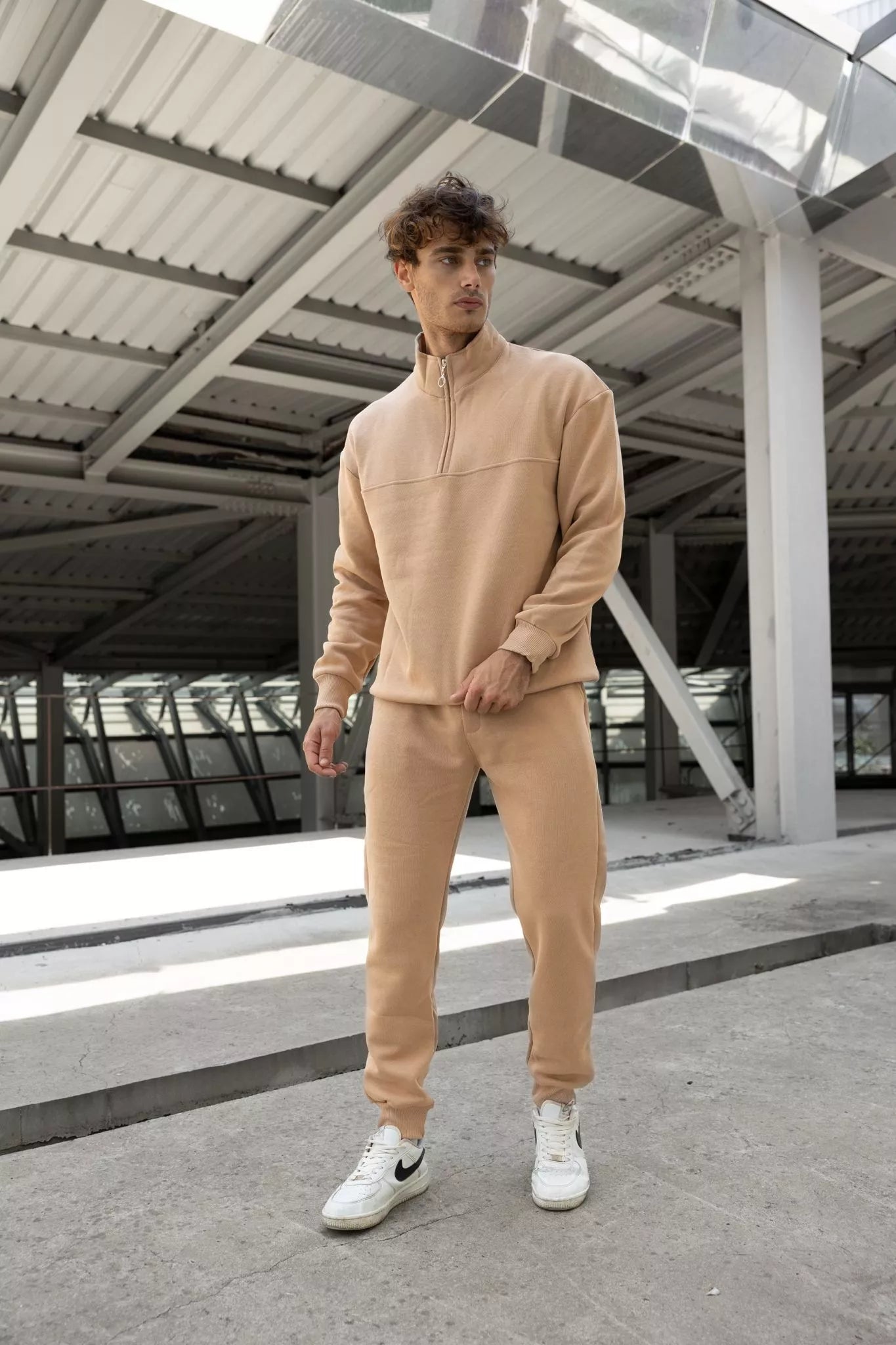 Sand-colored men's suit Gerol