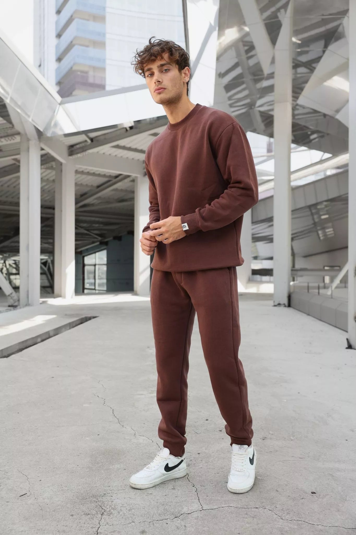 Brown men's suit Lipo