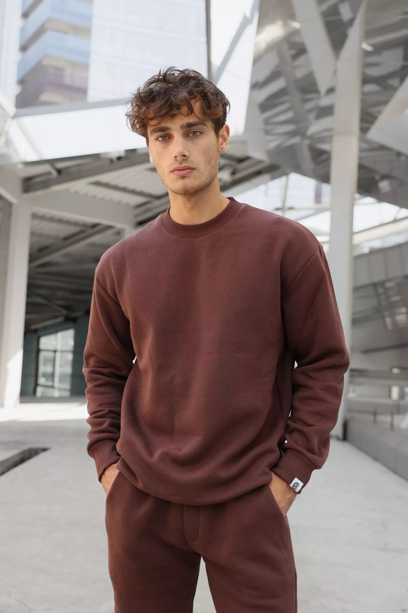 Brown men's suit Lipo