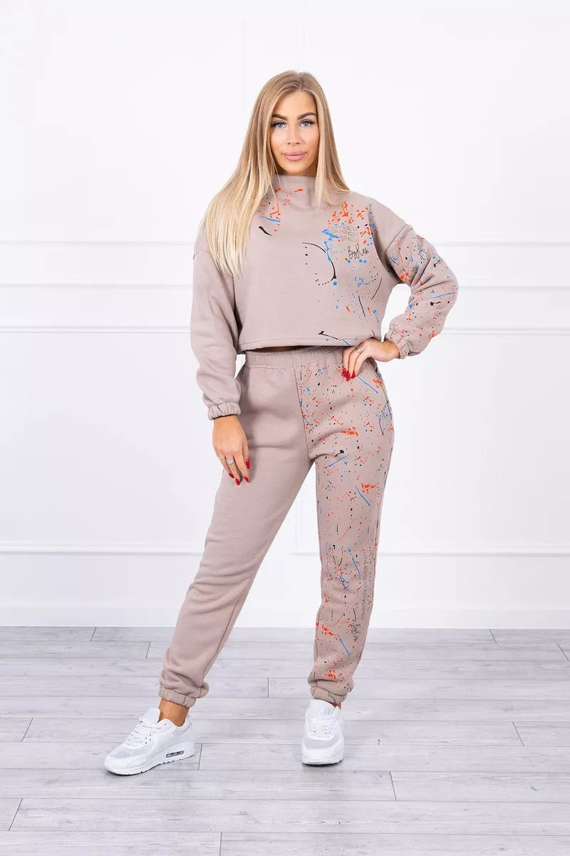 Women's sand-colored Splash set.