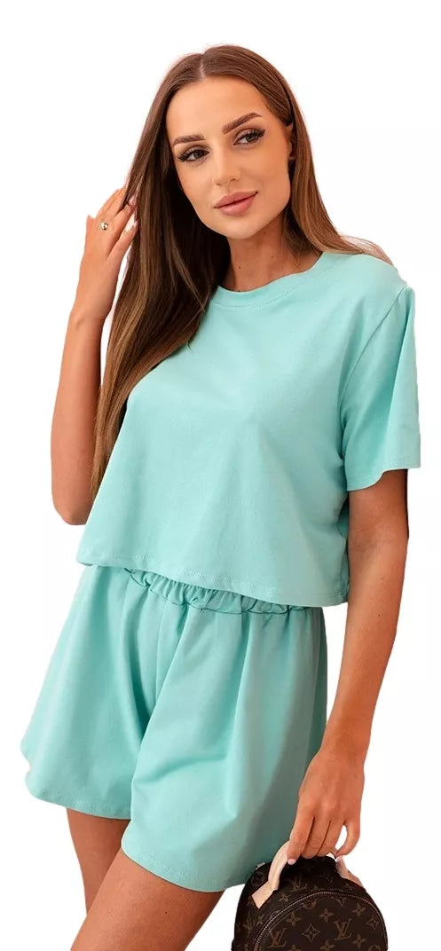 Women's mint-colored Alva set.