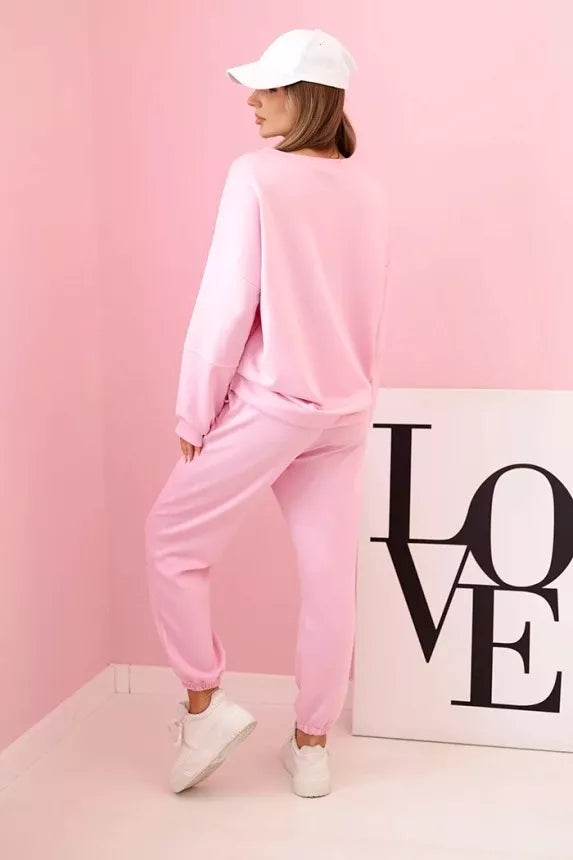 Women's pink Vesta set.