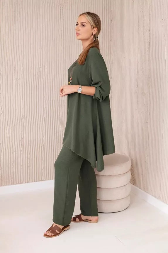 Women's khaki-colored suit Elis