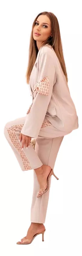 Women's sand-colored Rene set.