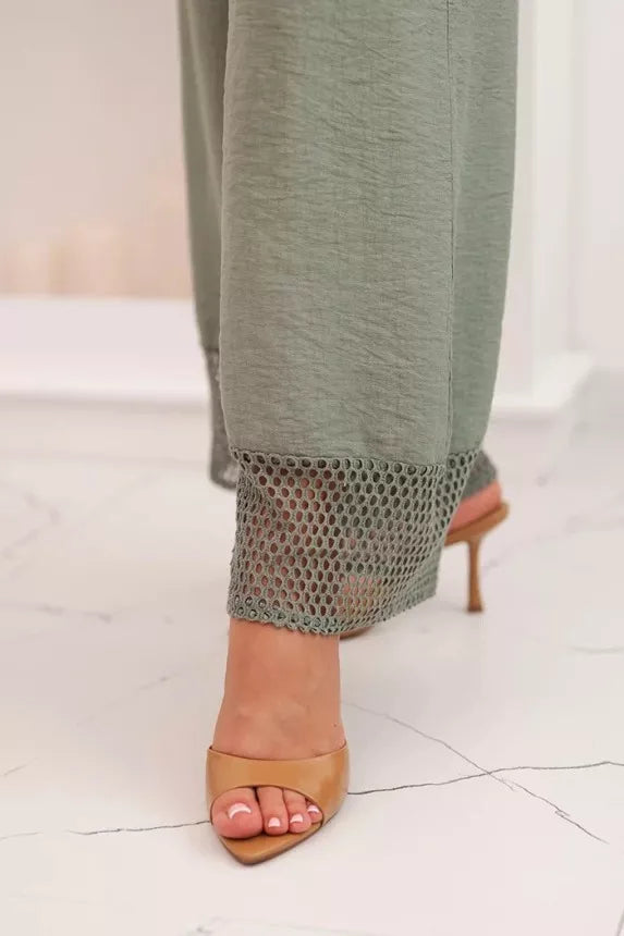 Women's khaki-colored Astro set.