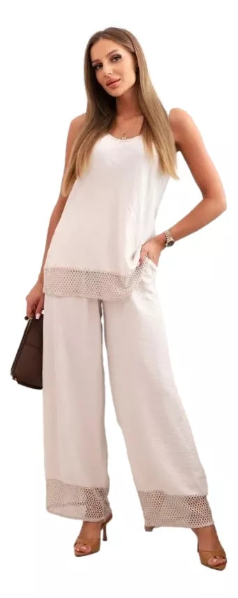 Women's brown-colored Astro set.