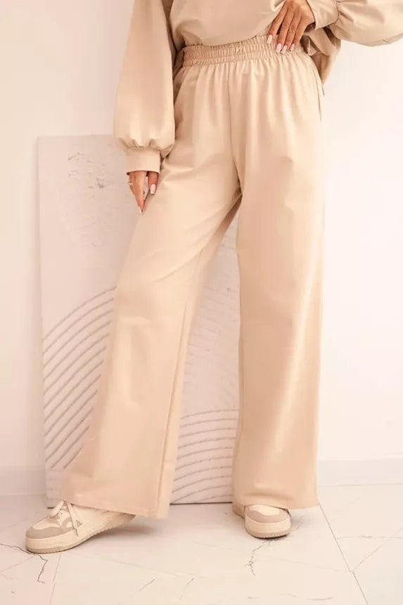 Women's brownish Mondo set.