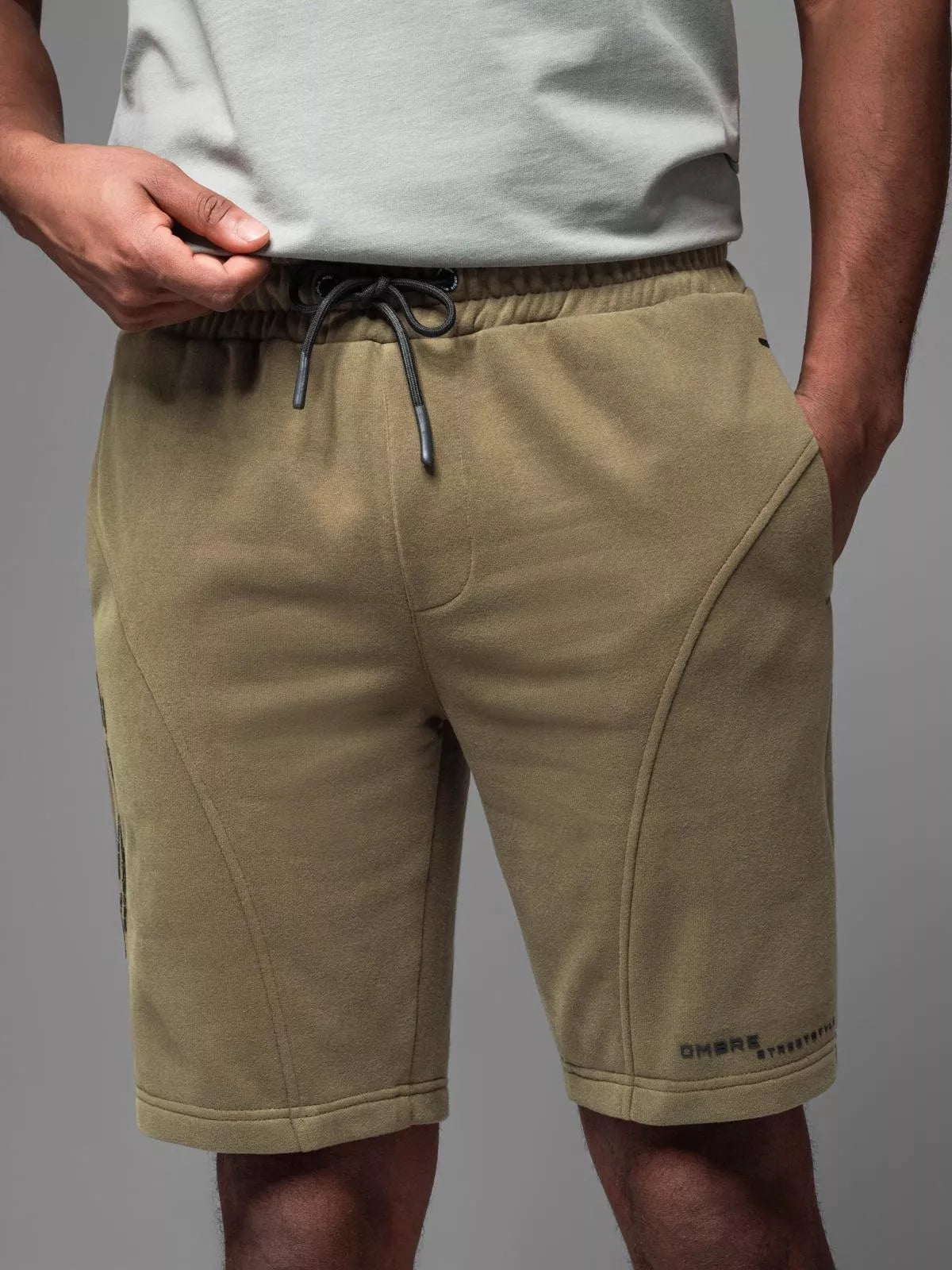 Men's khaki shorts Sport