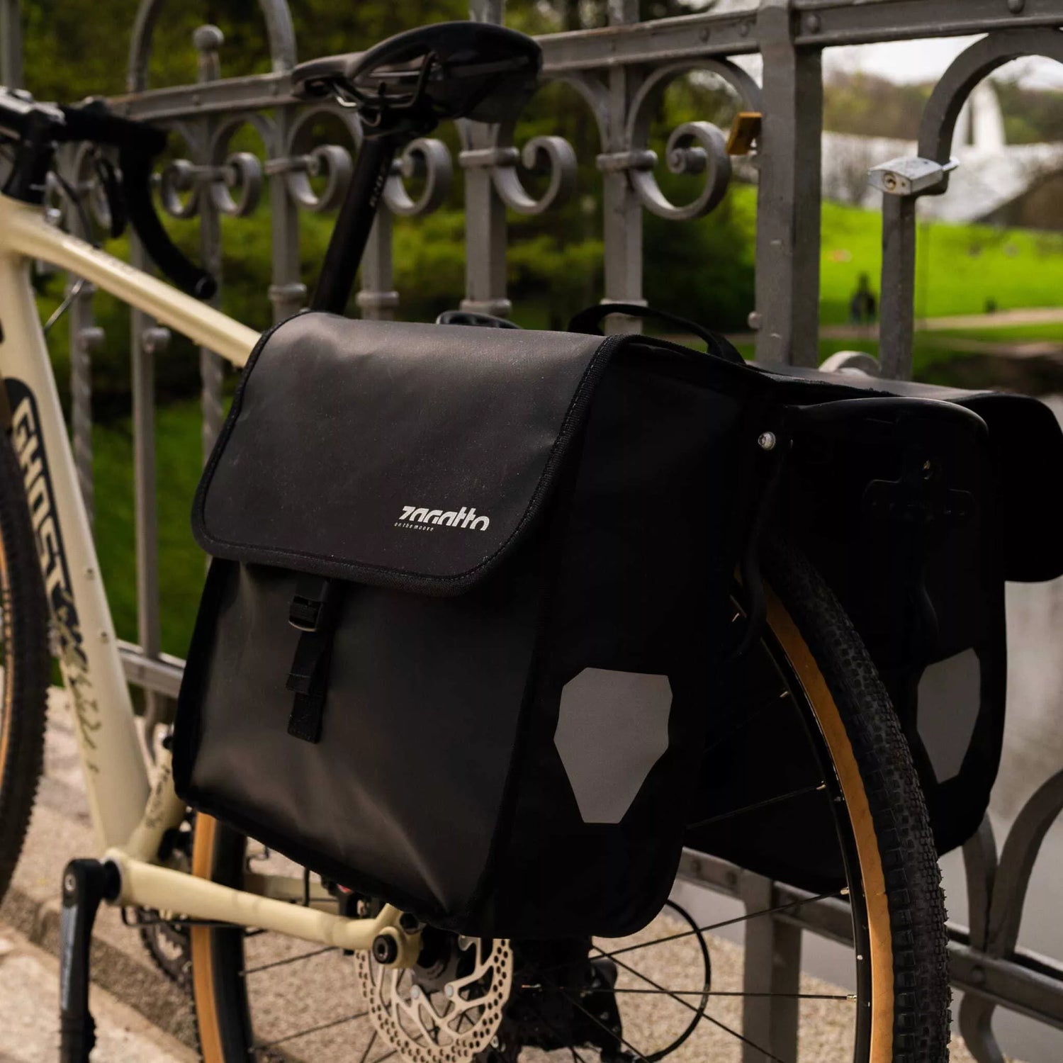 Double bicycle bag Double