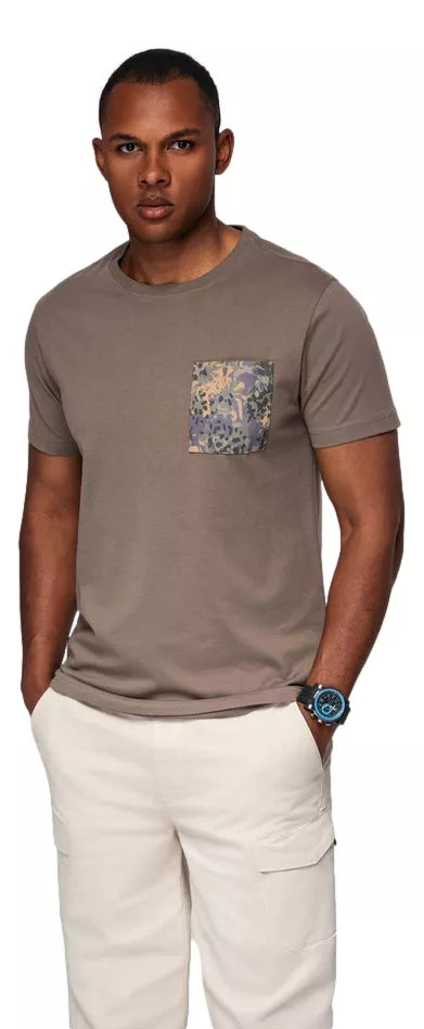 Men's khaki shirt David