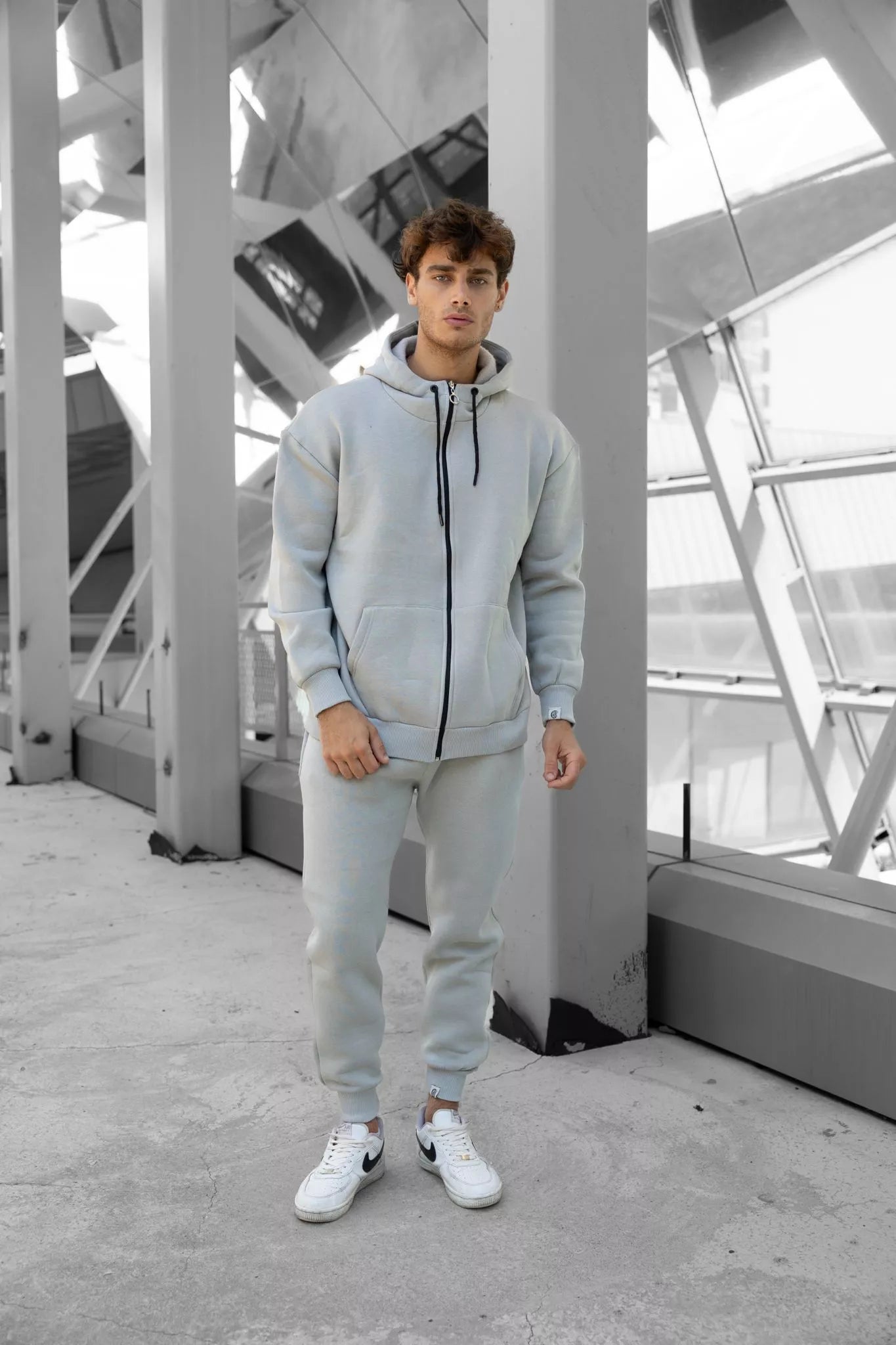 Light grey men's hooded tracksuit Zipos