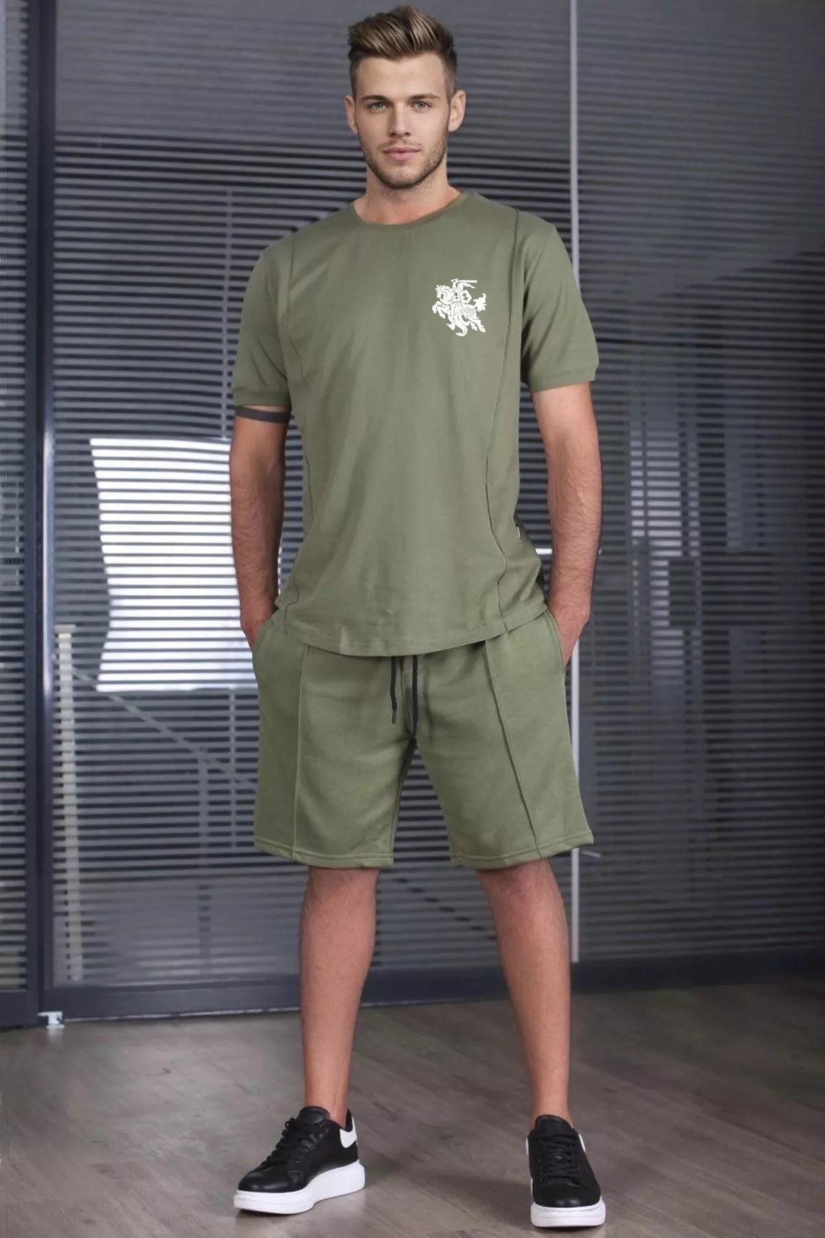Khaki-colored short-sleeved VYTIS set.