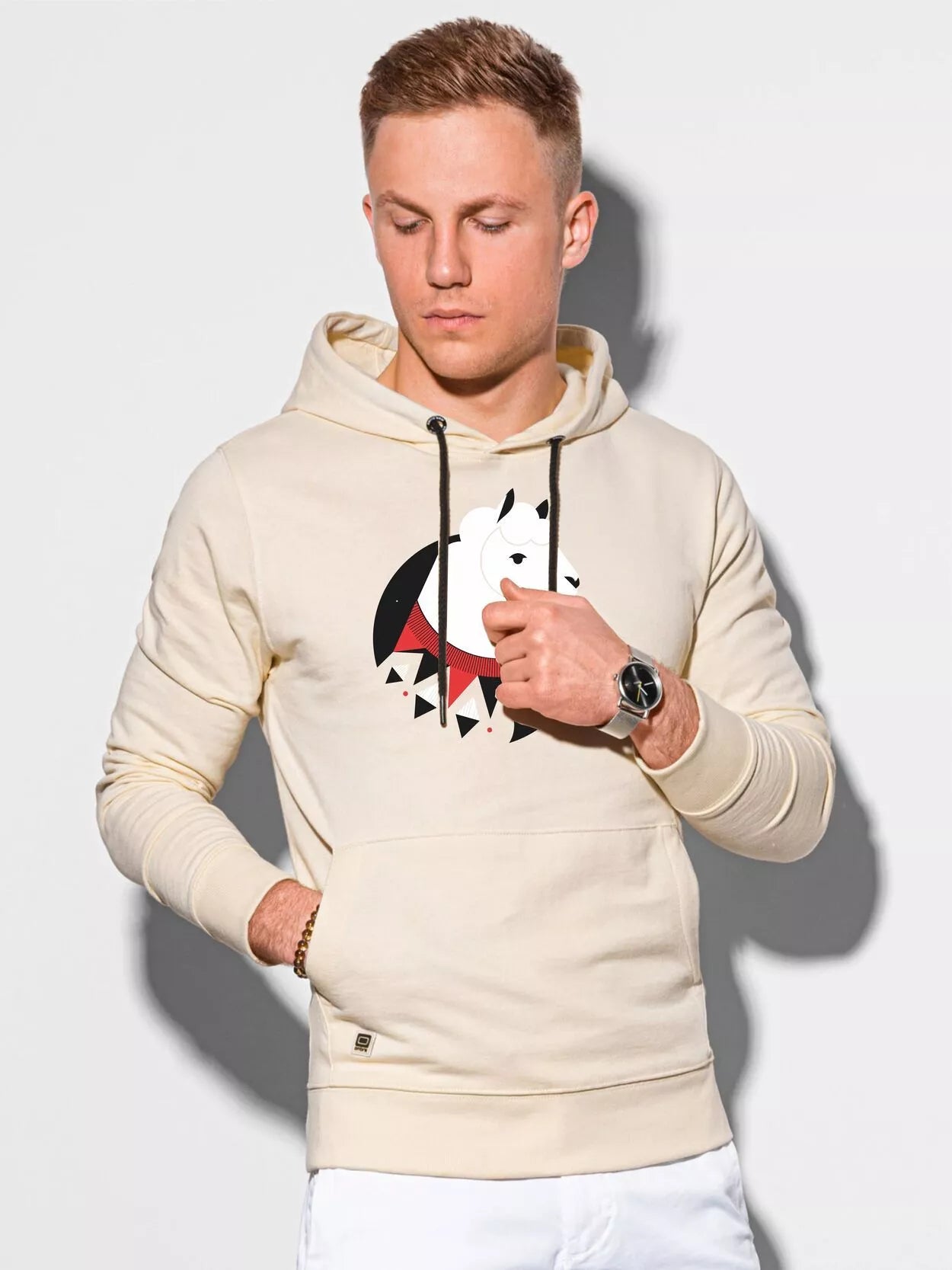 Yellowish sweatshirt with a hood Lama 