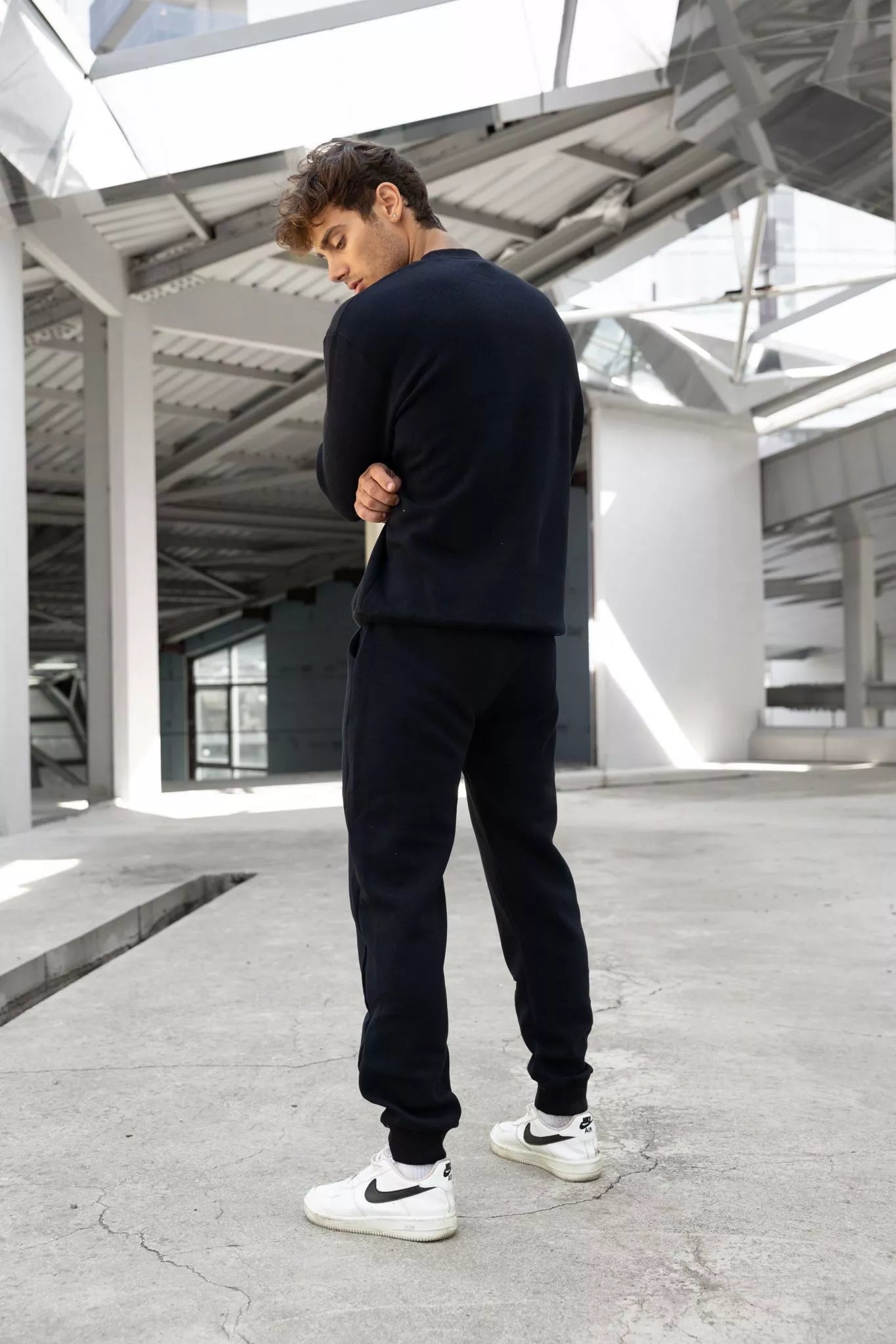 Black men's suit Lipo