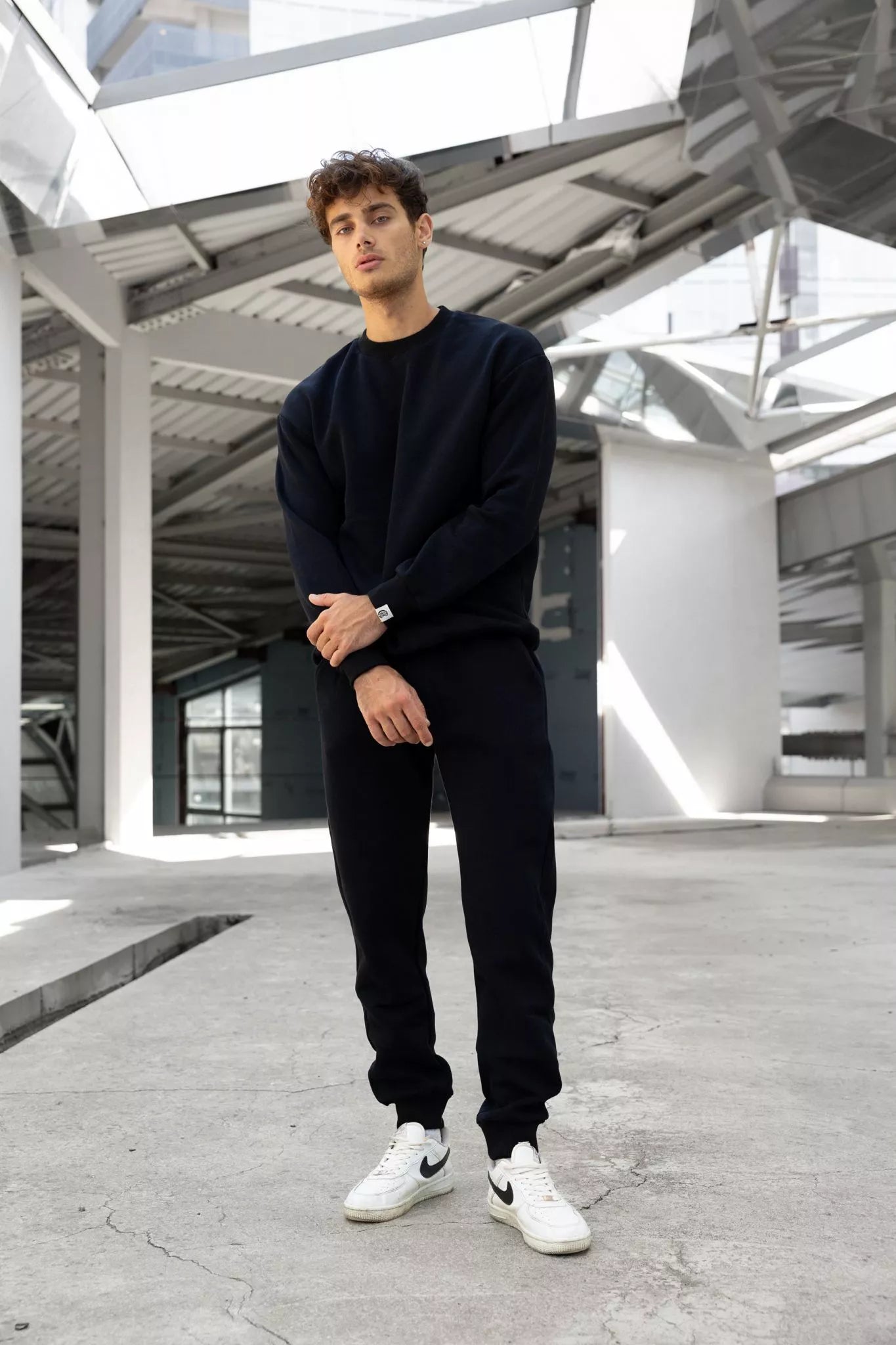 Black men's suit Lipo