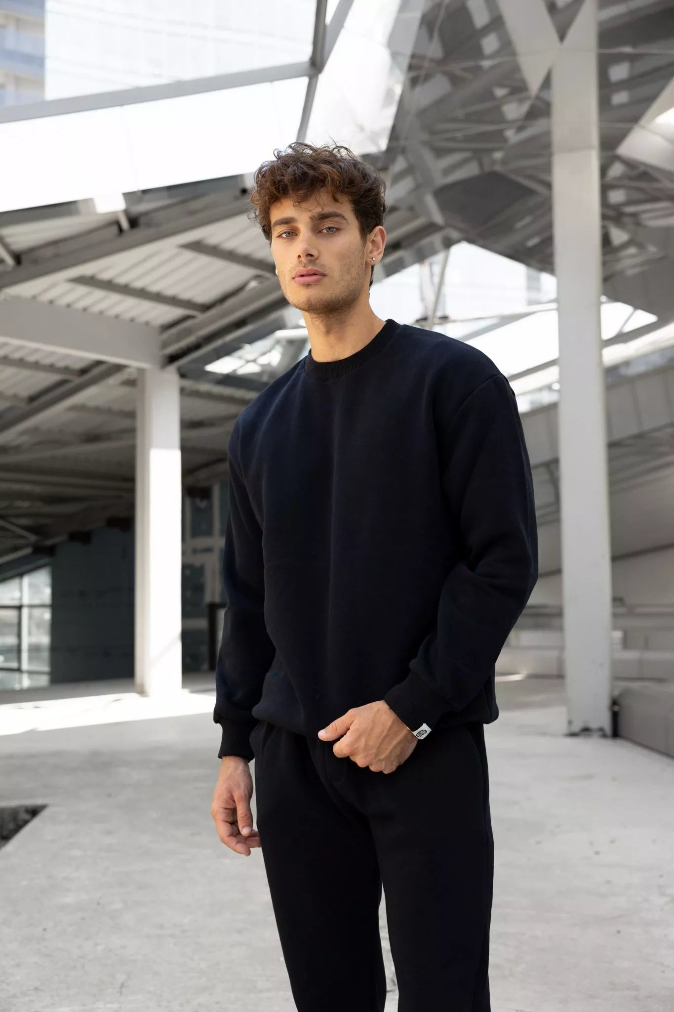 Black men's suit Lipo