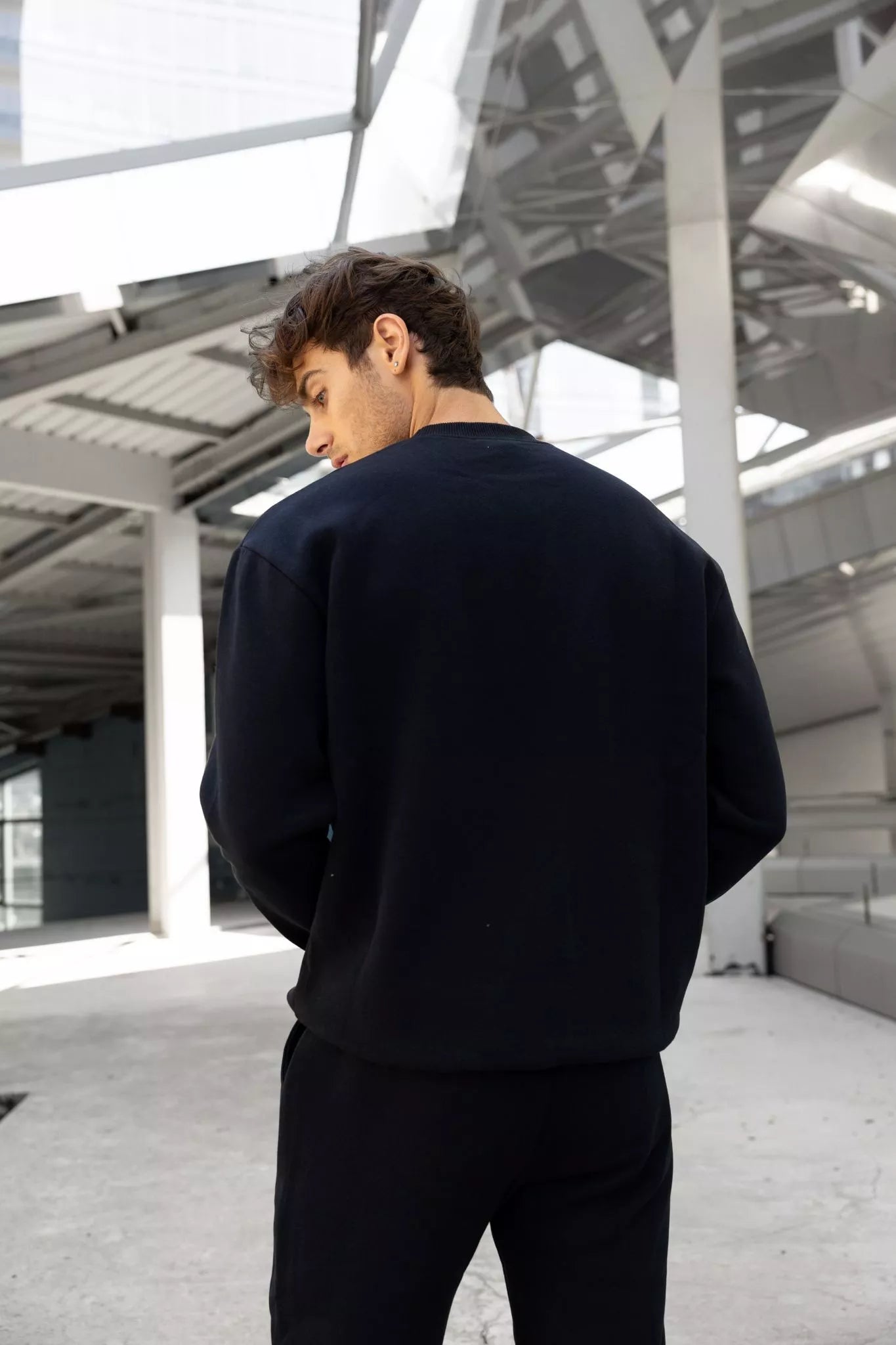 Black men's suit Lipo