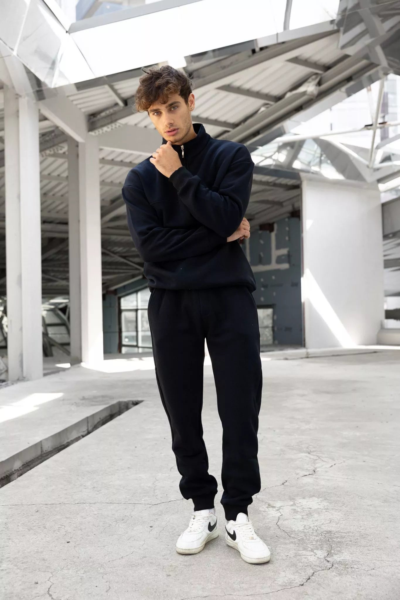 Black men's suit Lipo