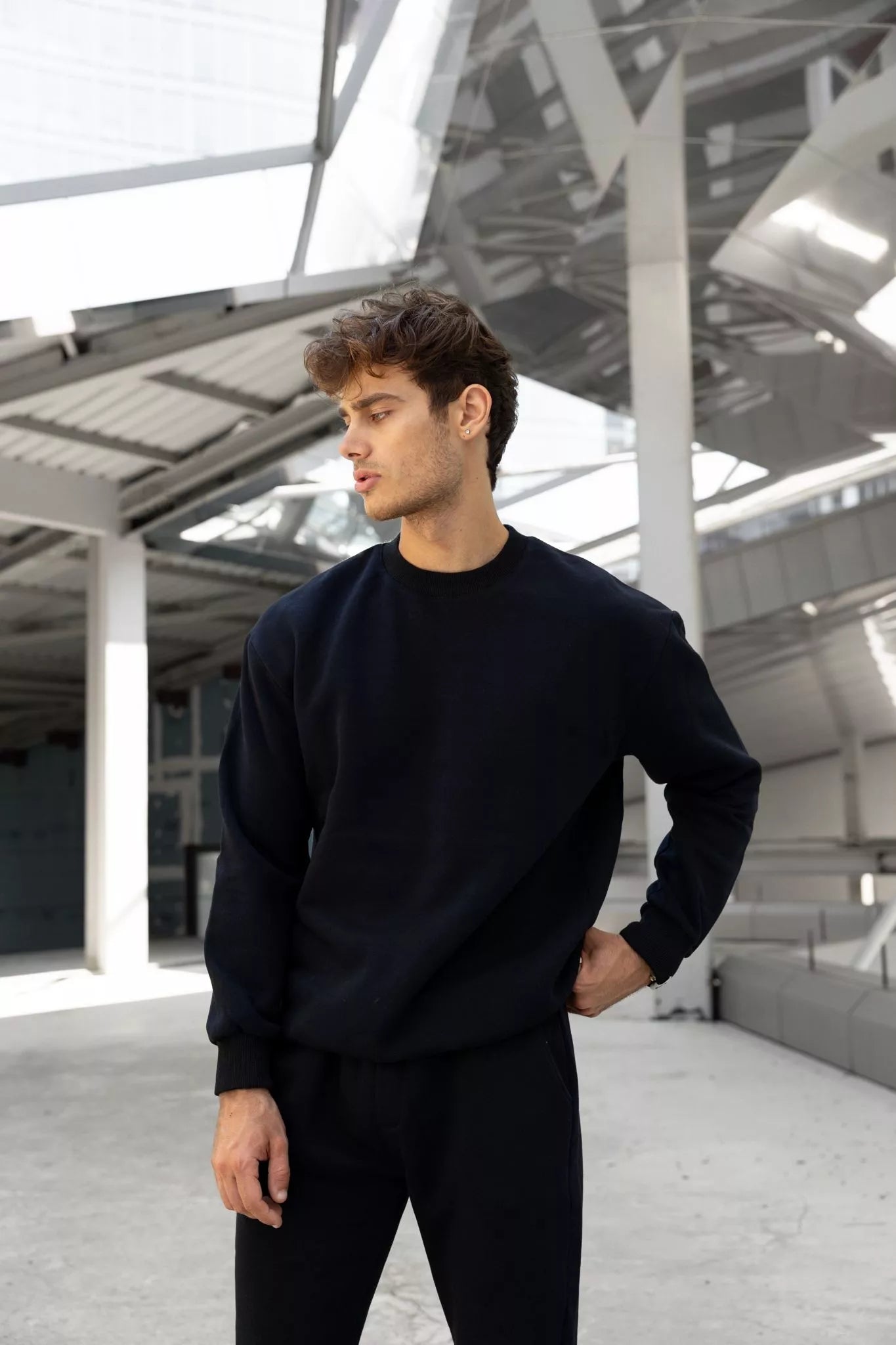 Black men's suit Lipo