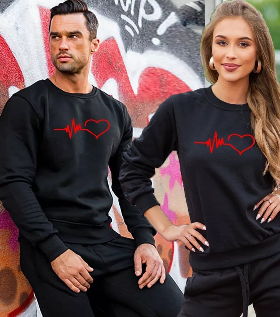 Black sweater Heart (red)