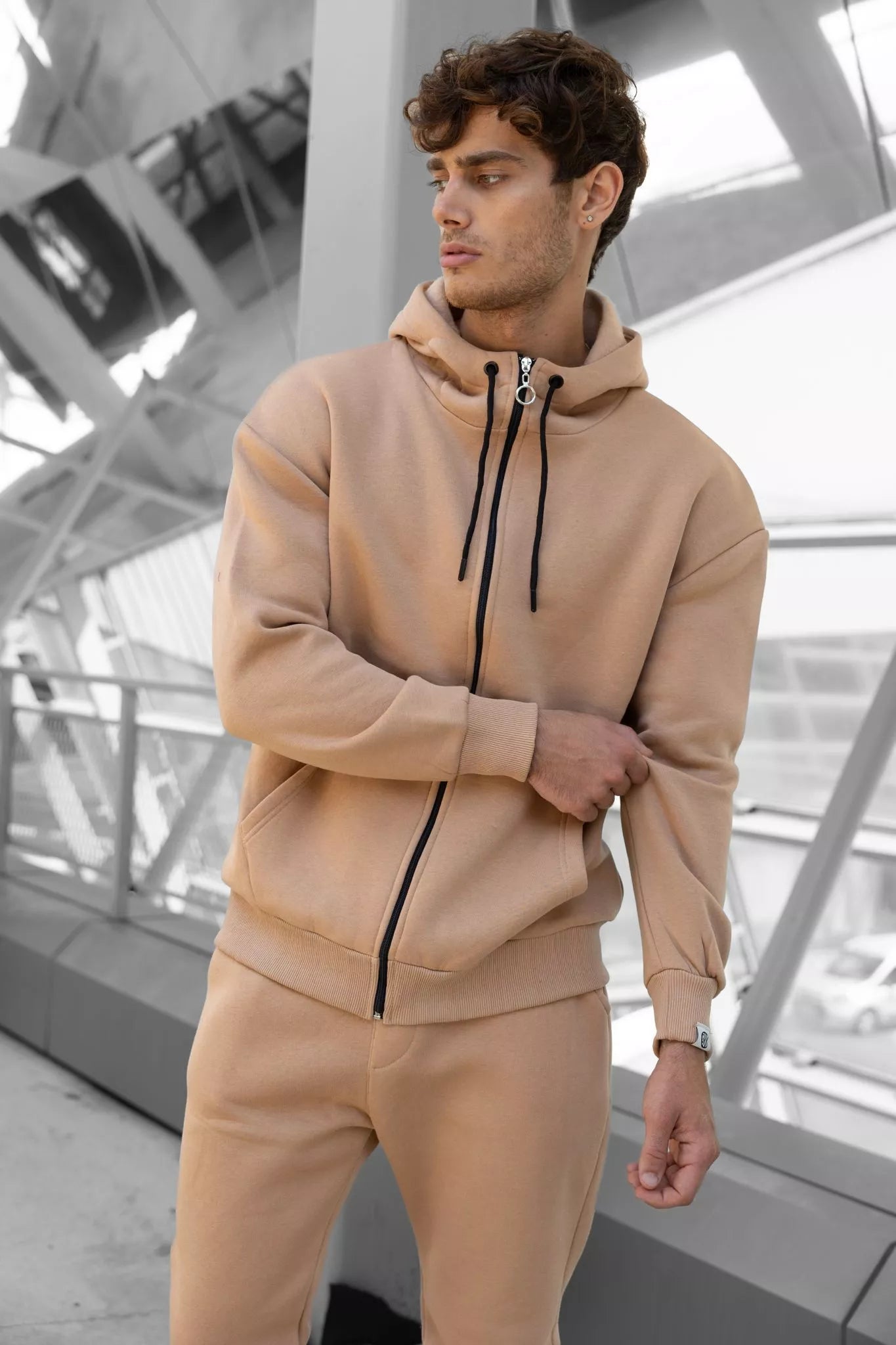 Light brown hooded Zipos set.