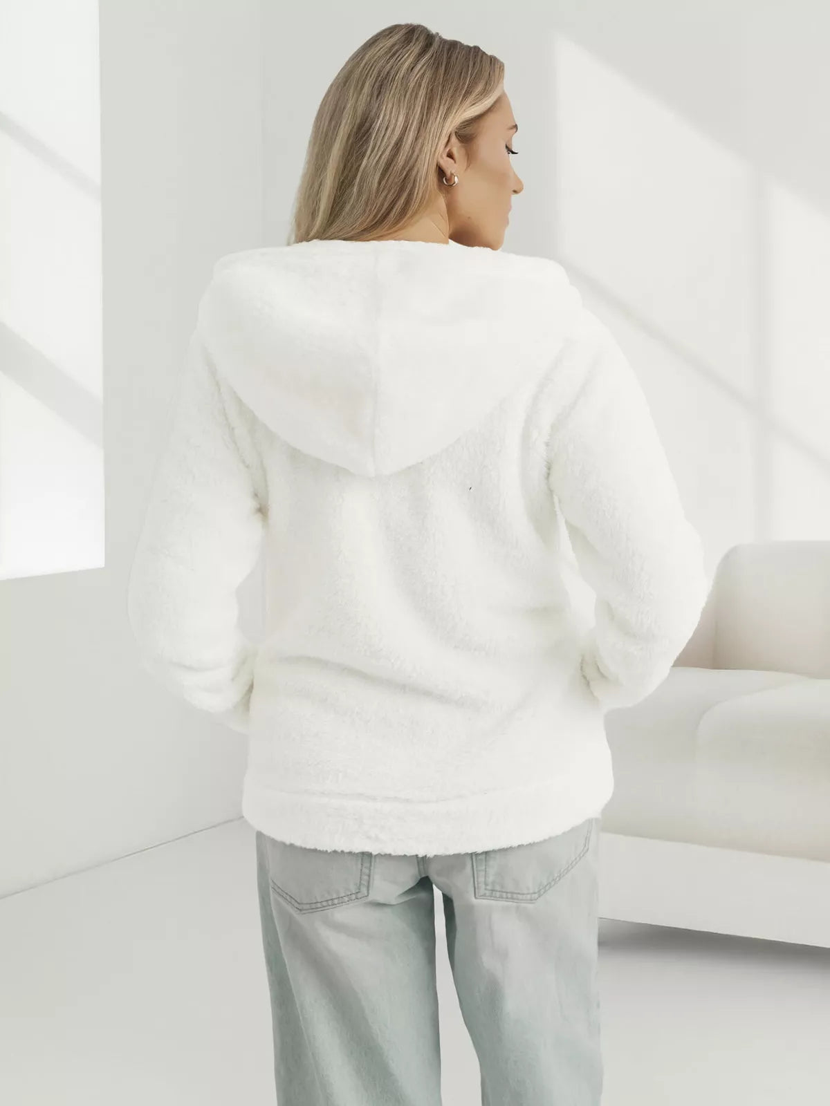 Women's white hoodie Mona