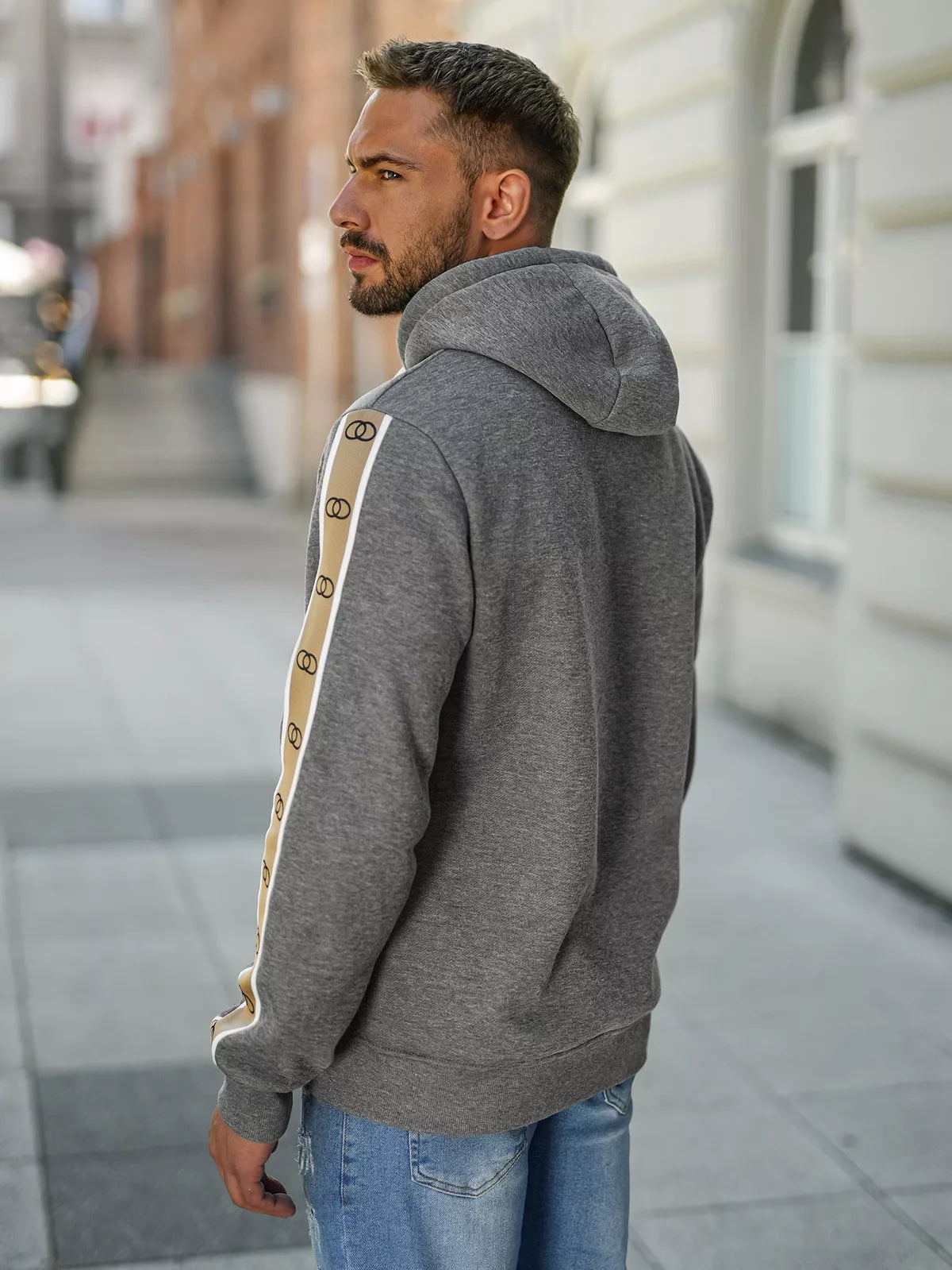 Men's gray sweater Rings