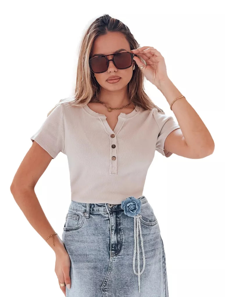 Women's brown blouse Kiss Look