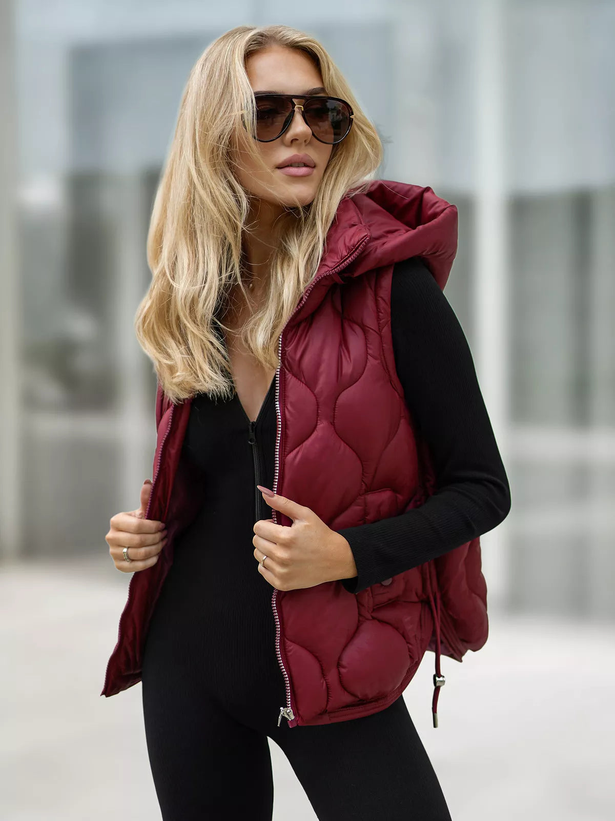 Women's burgundy vest Lyra